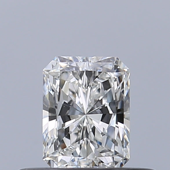 0.30 carat Radiant diamond E VS1 