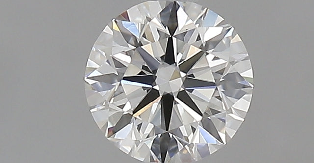 0.50 carat Round diamond F VVS1 Excellent