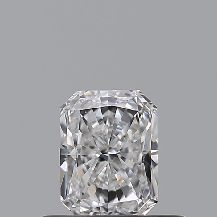 0.40 carat Radiant diamond D  VVS1