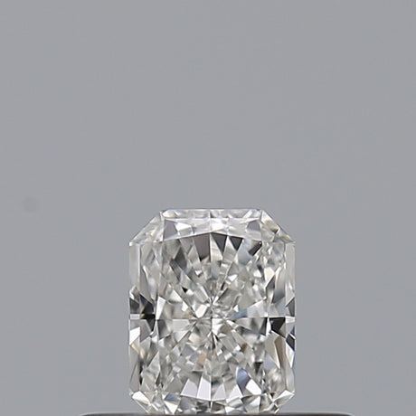 0.24 carat Radiant diamond G VVS2 