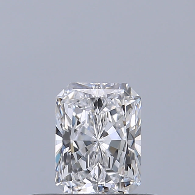 0.31 carat Radiant diamond D IF 