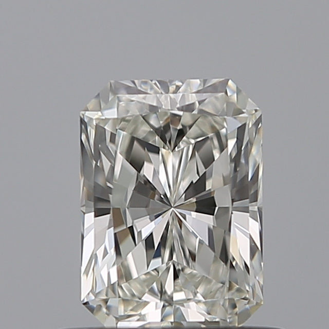 0.55 carat Radiant diamond G IF 