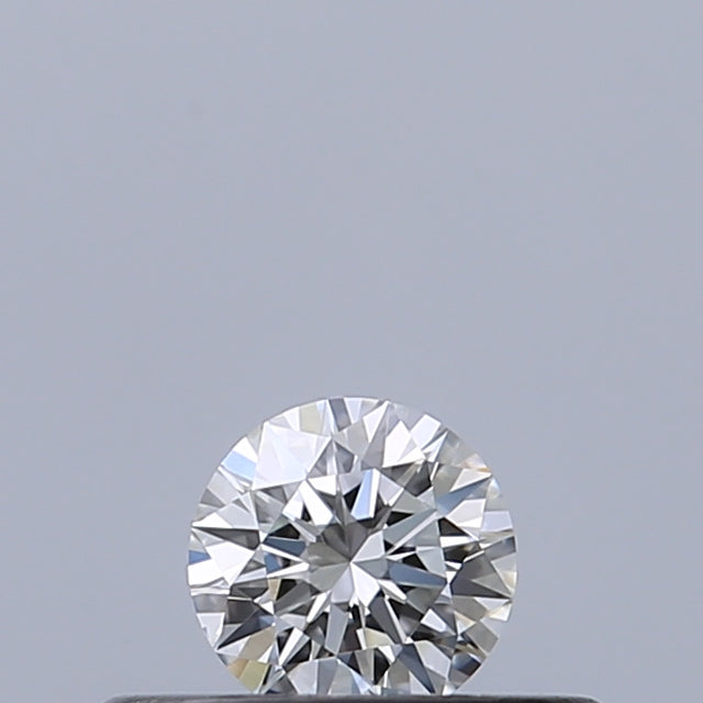 0.18 carat Round diamond E IF Excellent