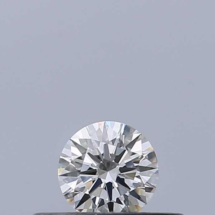 0.18 carat Round diamond F VVS2 Excellent