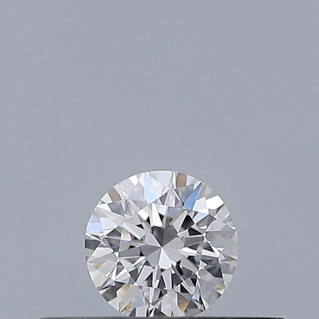 0.18 carat Round diamond E IF Excellent