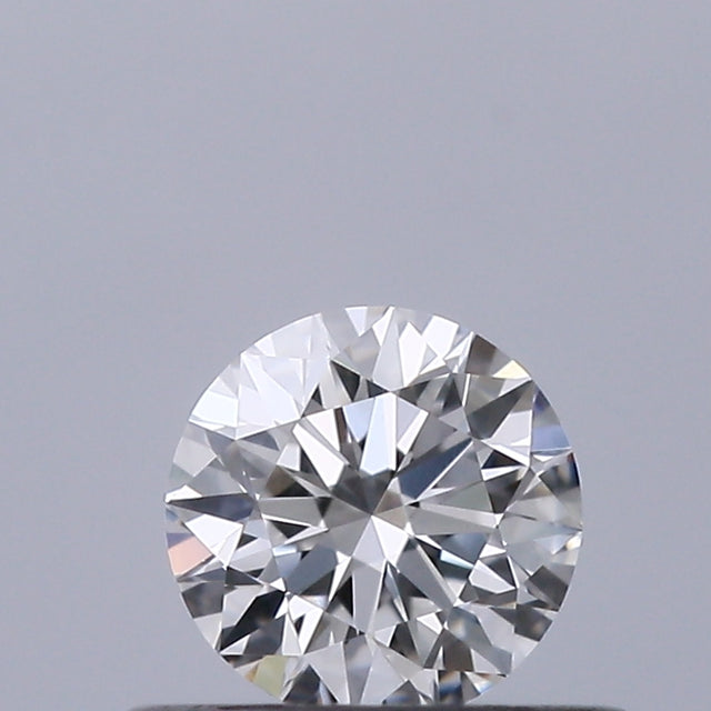 0.34 carat Round diamond E VS2 Excellent