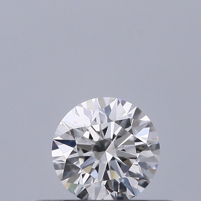 0.26 carat Round diamond E VVS2 Excellent