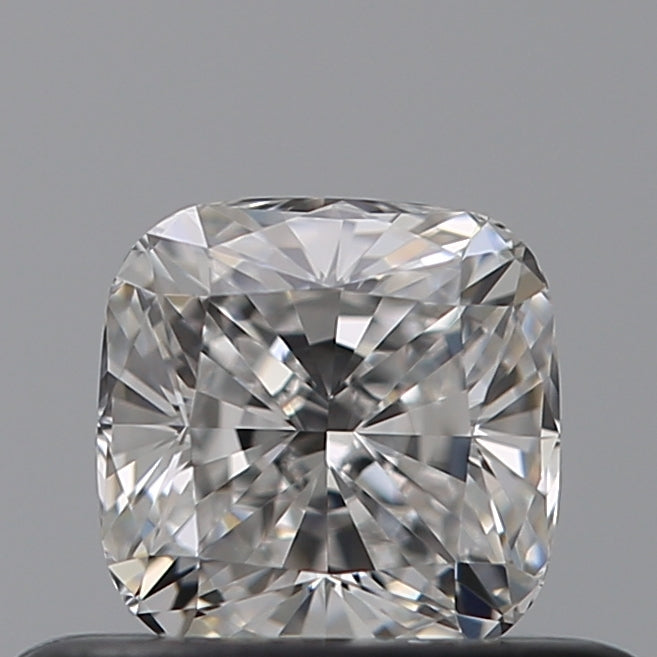 0.41 carat Cushion diamond E  VVS2