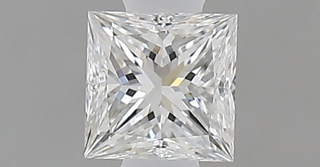 0.33 carat Princess diamond E VVS2 