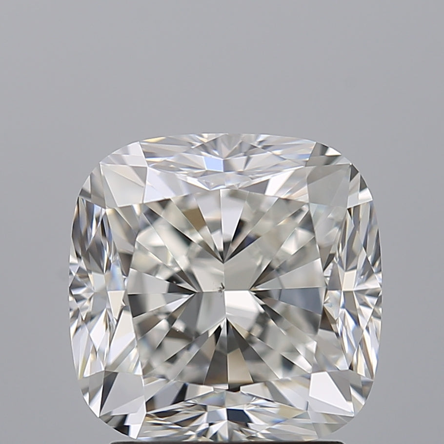 2.51 carat Cushion diamond F VS2 