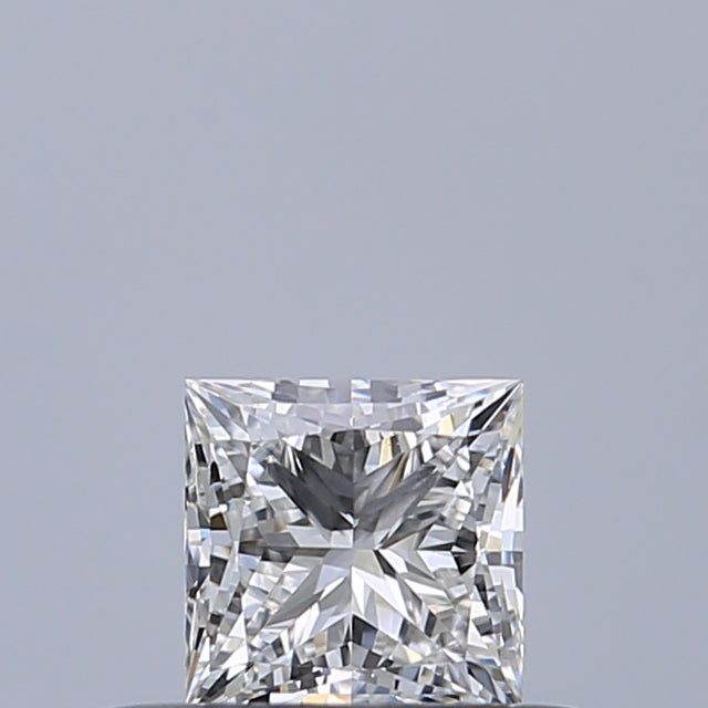 0.33 carat Princess diamond E VVS1 