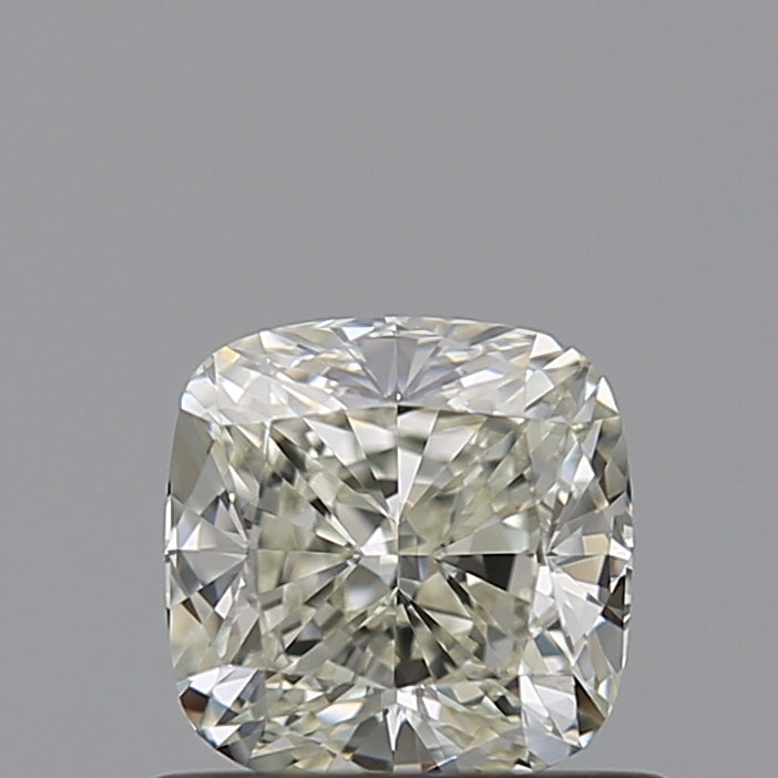 0.65 carat Cushion diamond L  VVS1