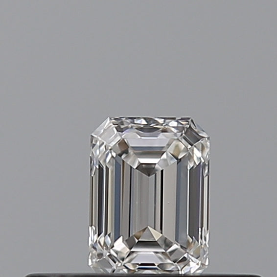 0.23 carat Emerald diamond E  VS2