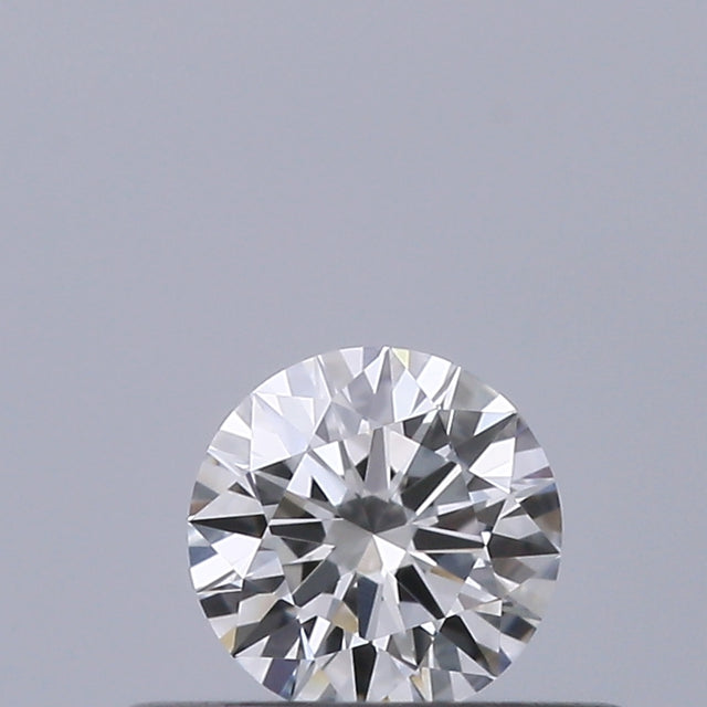 0.24 carat Round diamond E VVS2 Excellent