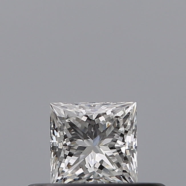 0.24 carat Princess diamond E VVS2 