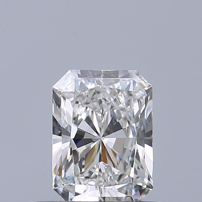 0.45 carat Radiant diamond D VVS1 