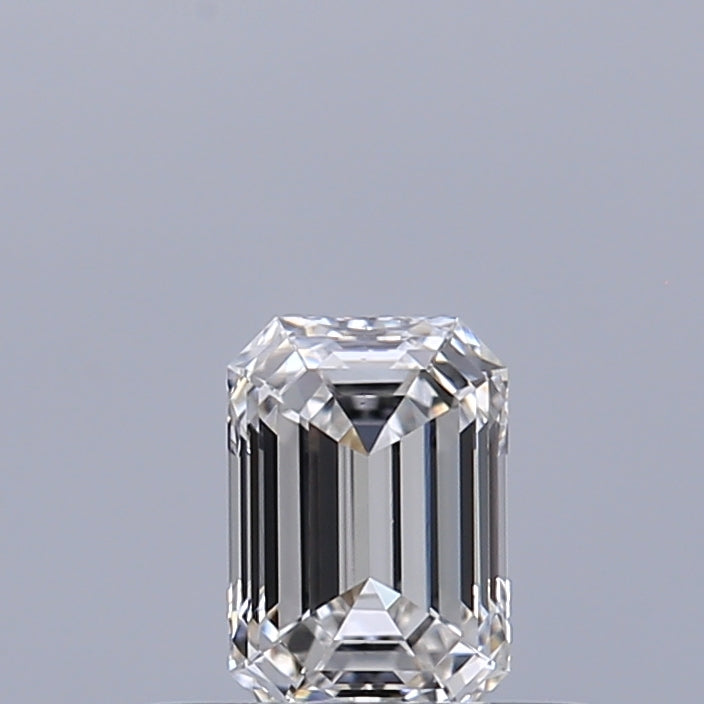 0.30 carat Emerald diamond F VS2 