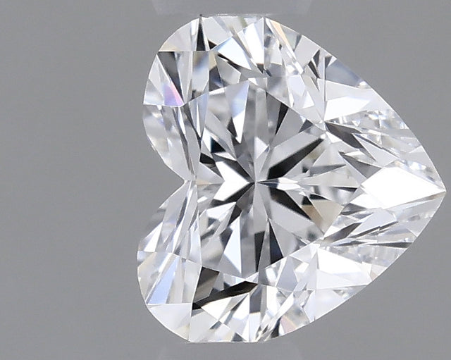 0.45 carat Heart diamond E VVS1 