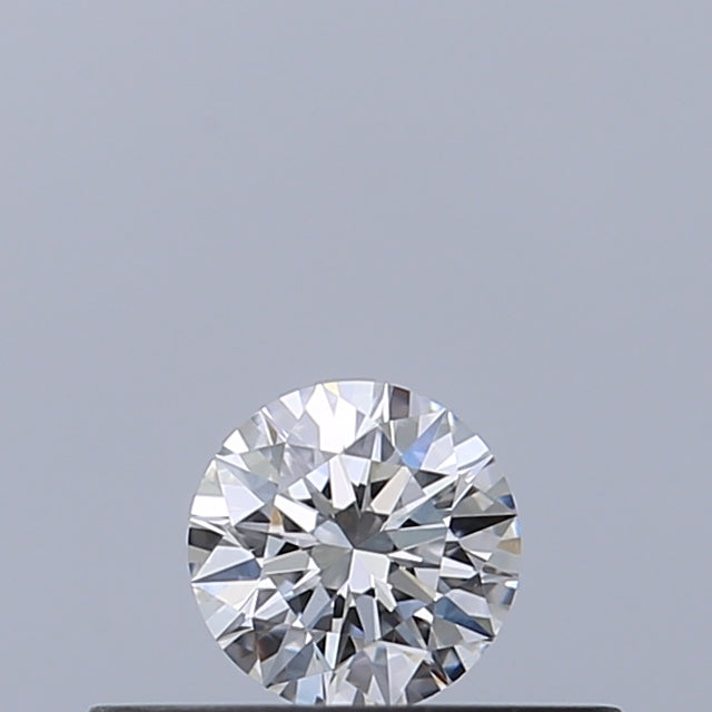 0.18 carat Round diamond E VS2 Excellent
