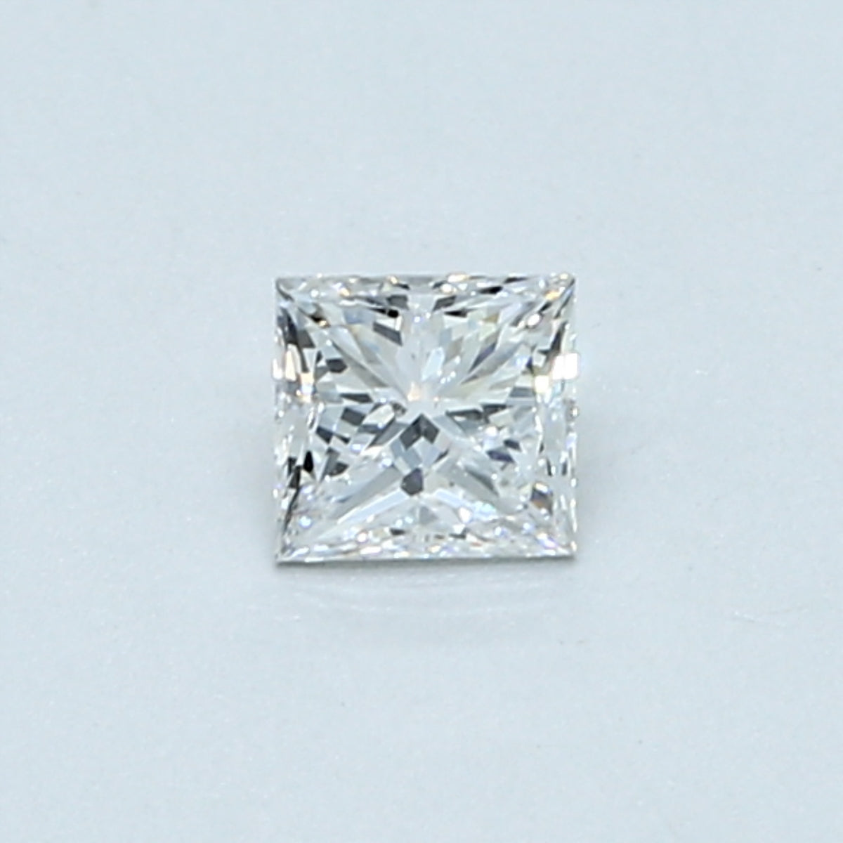 0.3 carat Princess diamond D  SI1