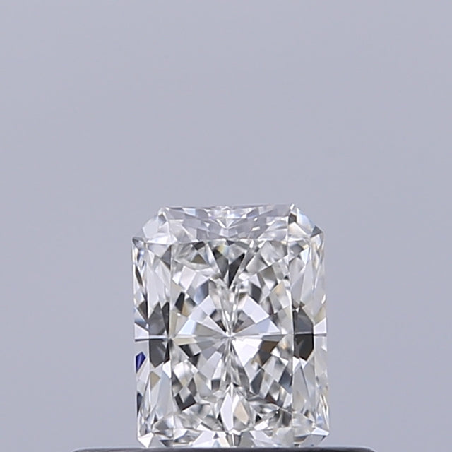 0.30 carat Radiant diamond E VVS1 