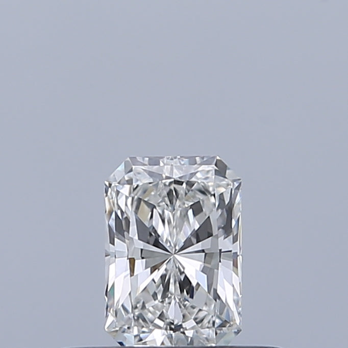 0.25 carat Radiant diamond F VVS2 