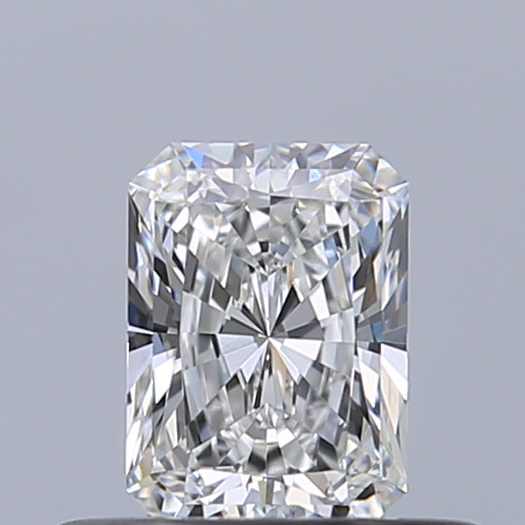 0.36 carat Radiant diamond E VVS2 