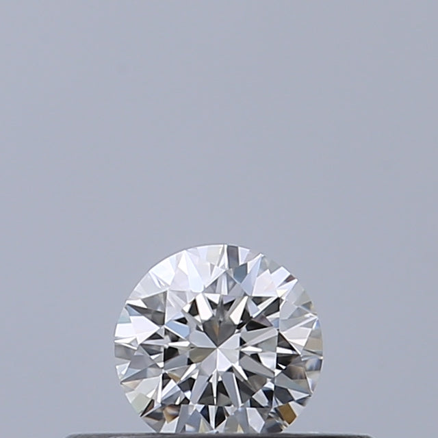 0.19 carat Round diamond E VVS1 Excellent