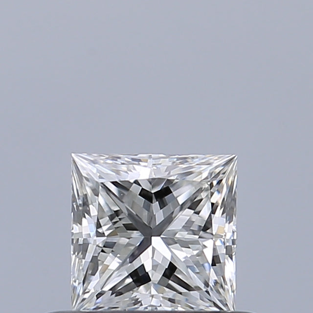0.41 carat Princess diamond E VVS2 