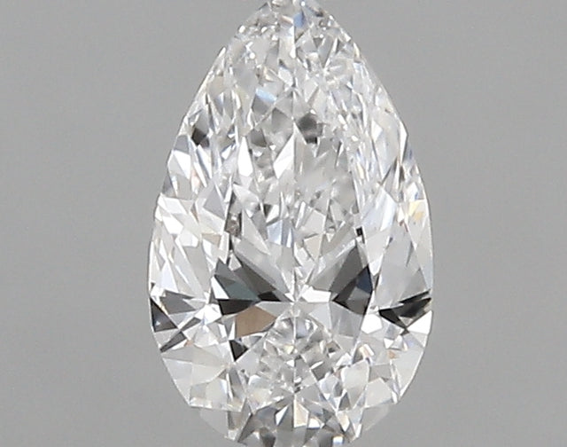 0.33 carat Pear diamond D VS2 