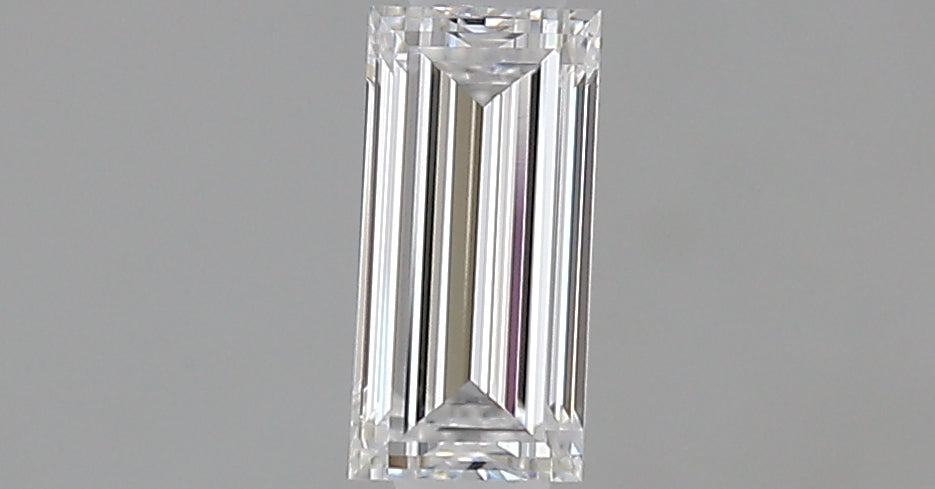 0.41 carat Baguette diamond D  VVS1