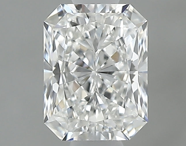 0.61 carat Radiant diamond E IF 