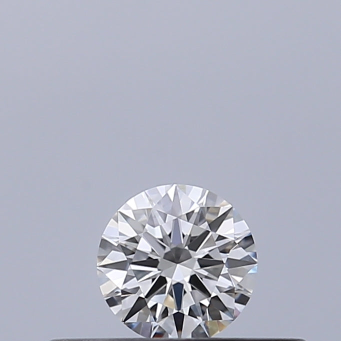 0.18 carat Round diamond F VVS2 Excellent