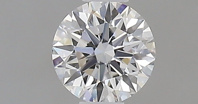 0.33 carat Round diamond E VVS1 Excellent
