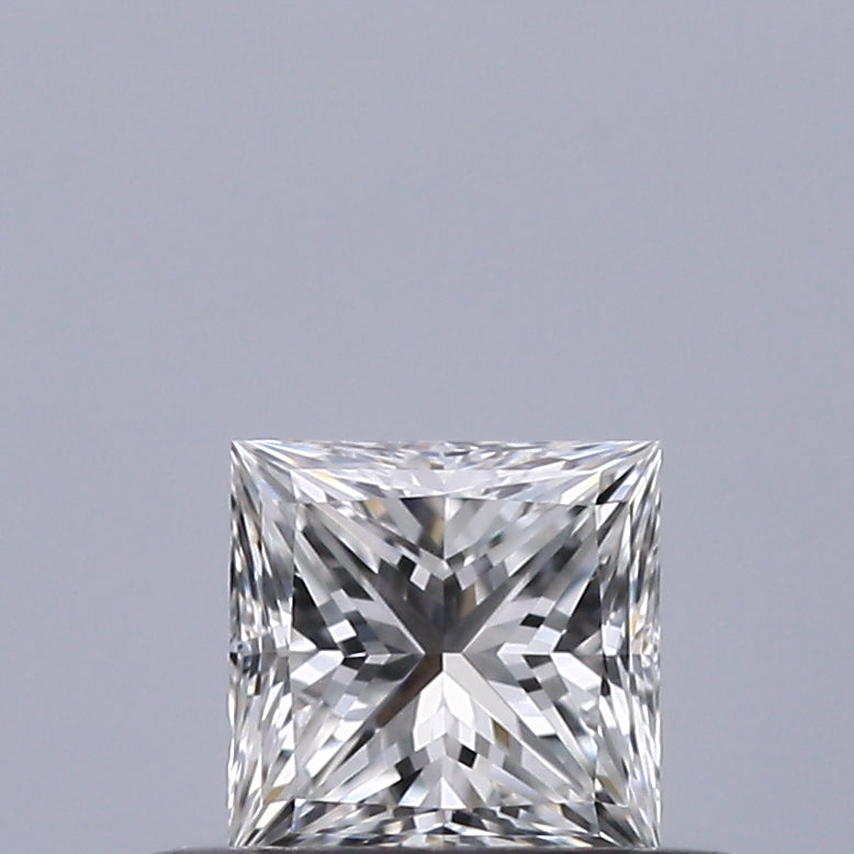0.33 carat Princess diamond G VVS2 