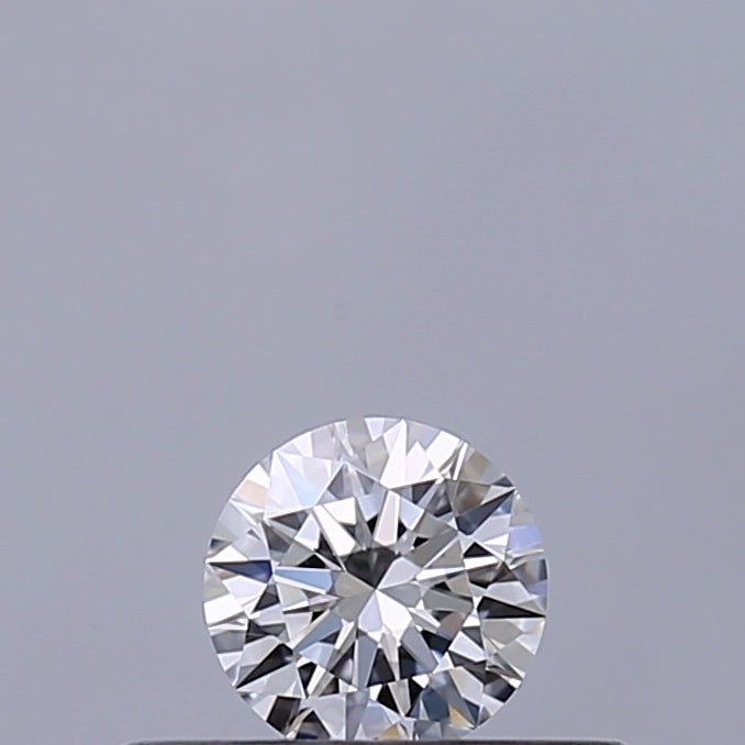 0.18 carat Round diamond E IF Excellent