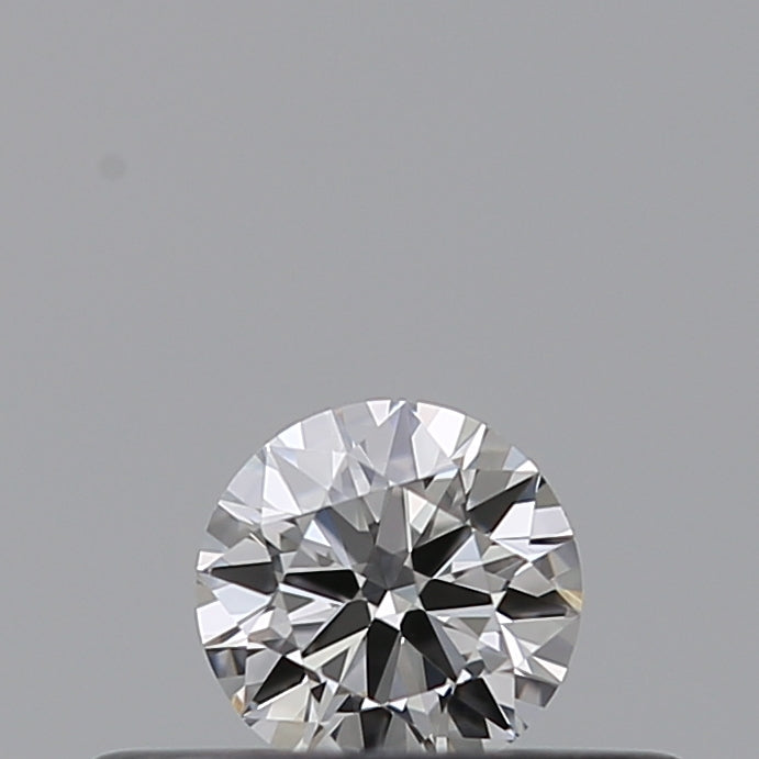 0.18 carat Round diamond F  VVS1 Excellent
