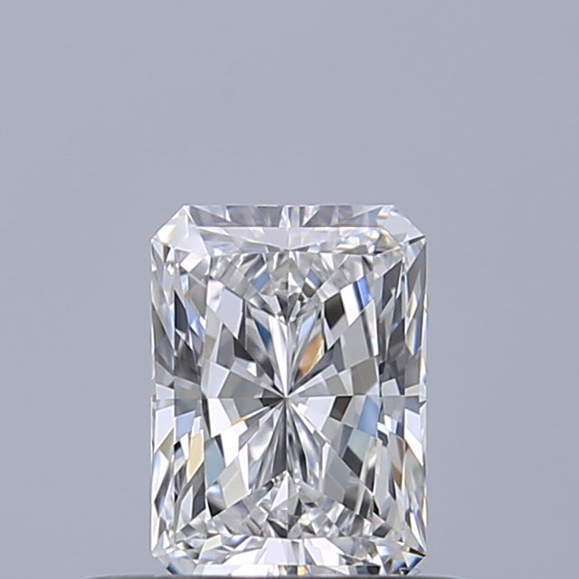 0.41 carat Radiant diamond D VVS2 