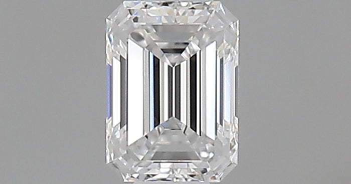 0.33 carat Emerald diamond D VVS2 