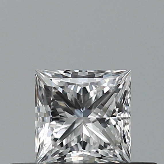 0.34 carat Princess diamond D VVS2 