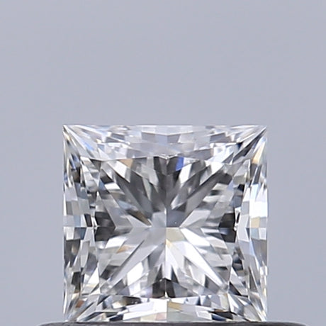 0.43 carat Princess diamond E VS1 
