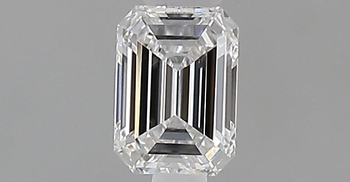 0.23 carat Emerald diamond D  VS1