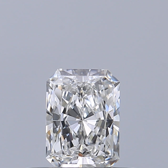 0.31 carat Radiant diamond D VVS2 