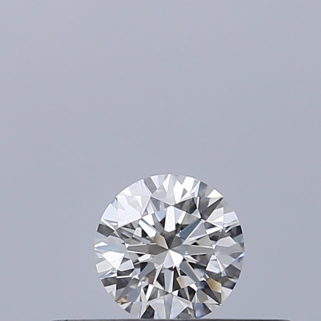 0.18 carat Round diamond G IF Excellent