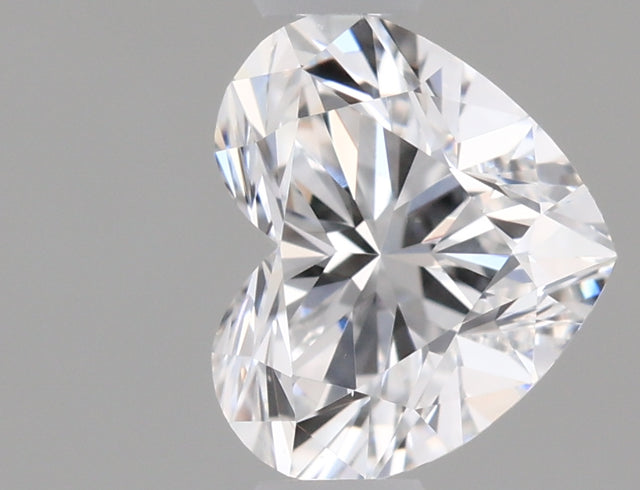 0.57 carat Heart diamond E VS1 