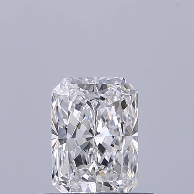 0.41 carat Radiant diamond D VVS1 
