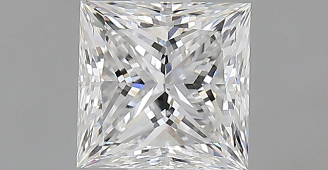 1.01 carat Princess diamond E VS2 