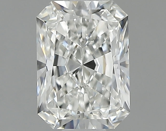 0.70 carat Radiant diamond G IF 