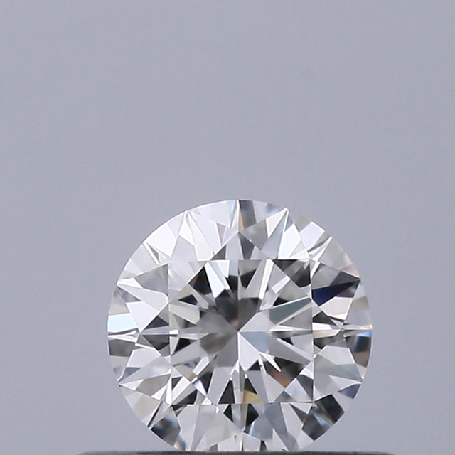 0.32 carat Round diamond E VVS1 Excellent