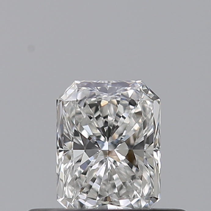 0.33 carat Radiant diamond F  VVS1